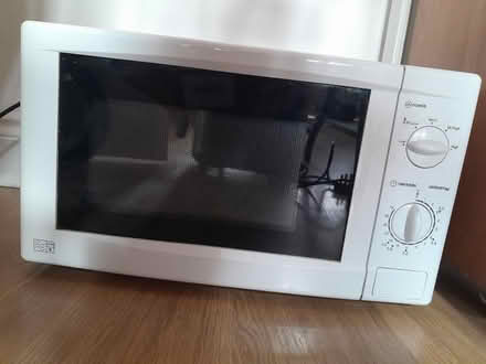 Photo of free Microwave (Epsom KT19) #1