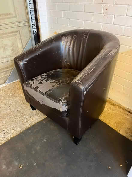 Photo of free Tub chair (Northcourt OX14) #1