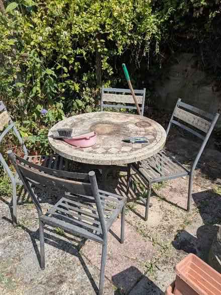 Photo of free Garden table and chairs (Prestbury GL52) #1