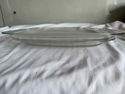Photo of free 2 Glass Pyrex serving plates (Shirley, Croydon CR0) #3