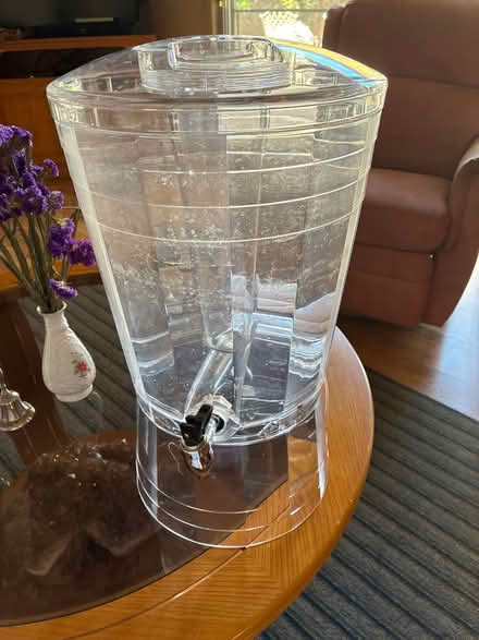 Photo of free Large Beverage Dispenser (Los Altos) #1