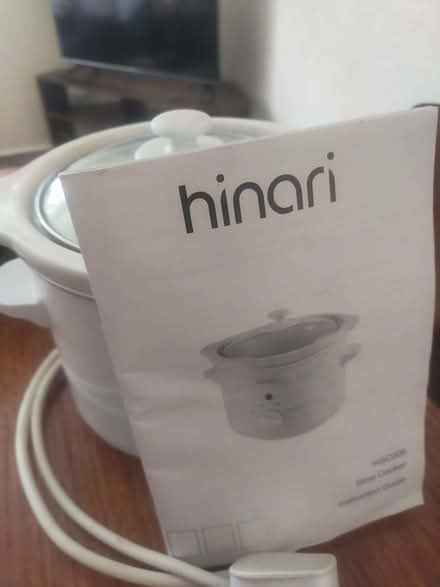 Photo of free 1 Litre Hinari slow cooker (Northwood HA6) #1
