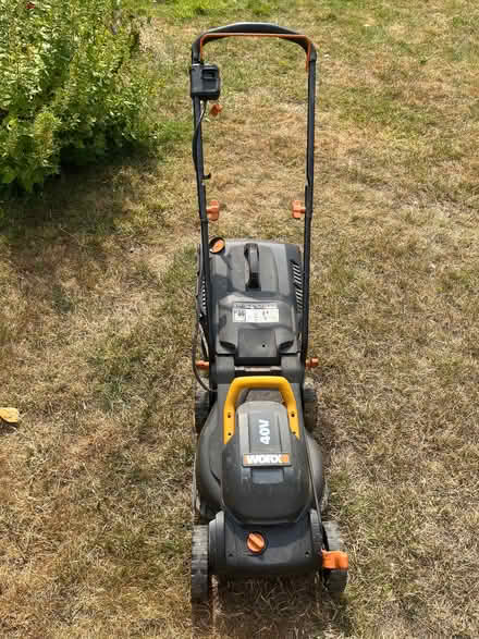 Photo of free Worx electric mower - no batteries (Haywards Heath RH16) #1