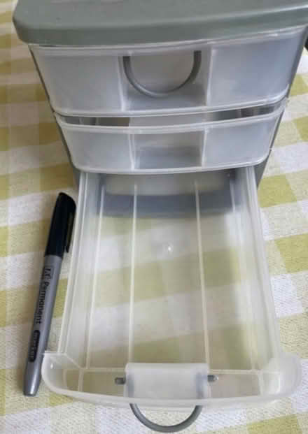 Photo of free Small Plastic 3-Drawer Storage Unit (Hungerford Rd N7) #2