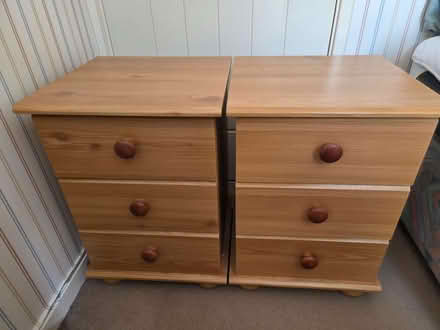 Photo of free Bedside cabinets (Hollinswood TF3) #1