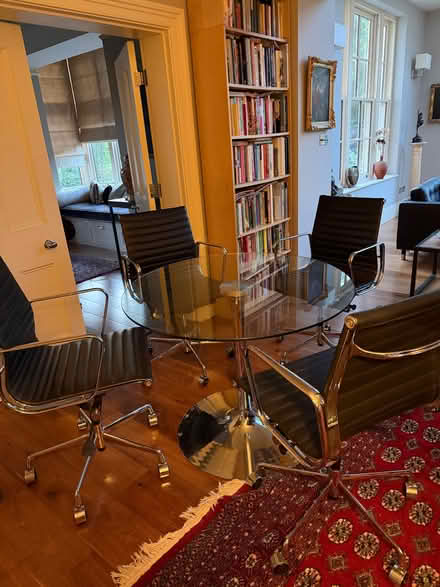 Photo of free Glass Dining table (Old Road OX3) #3