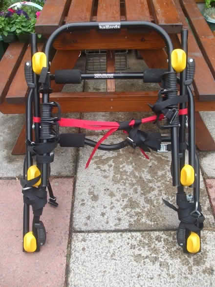 Photo of free Halfords High Mount 3 Bike Carrier (Stretford M32) #1