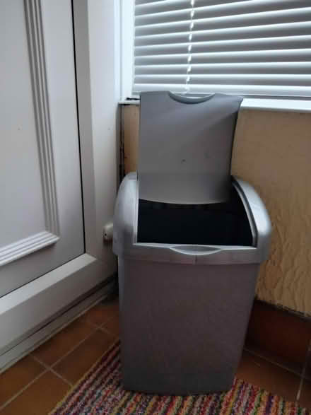 Photo of free Small, lidded bin (Stockwood, Bristol) #2