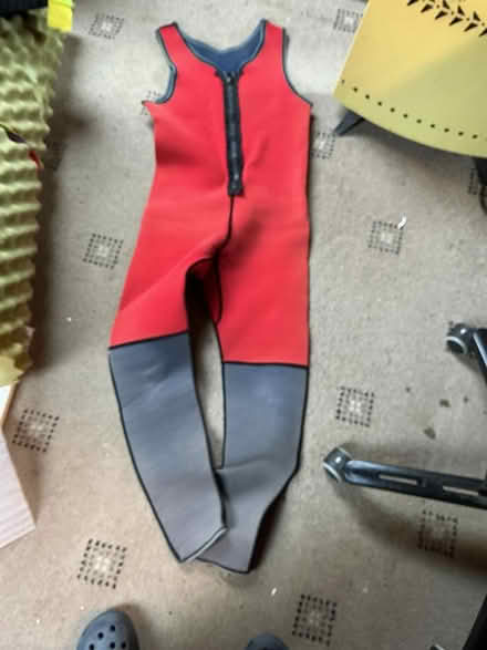 Photo of free wet suit (tillicoultry FK13) #1