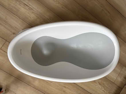 Photo of free Baby bathtub (Plaistow E13) #1