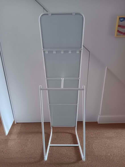 Photo of free Full length mirror (Ladywell SE13) #3