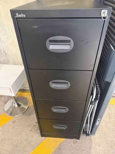 Photo of free 4 draw filing cabinet (SW19 4BH) #1