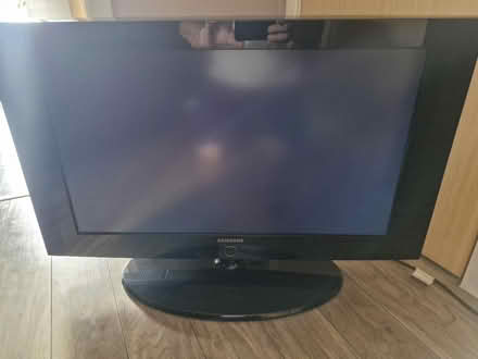 Photo of free Samsung TV spares or repair (Broomhouse EH113rg) #4