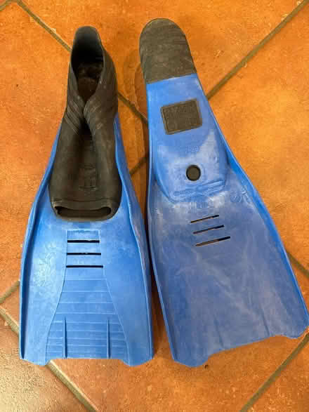 Photo of free Swim fins finis 37-38 (Chalfont st peter) #1