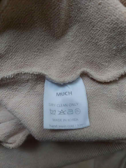 Photo of free Beige crop sweater size 10 (Clerkenwell WC1X) #2