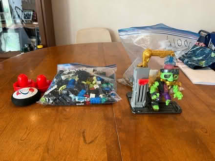 Photo of free Kids Packs! Mixed Toys - Long Beach (Los Altos) #1