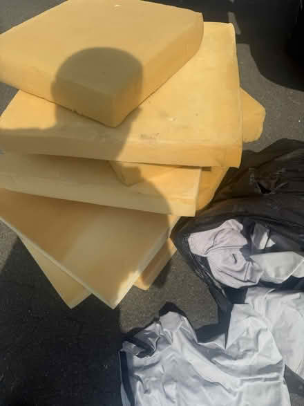 Photo of free Garden furniture covers & sponge (Kingswood Bristol BS15) #3