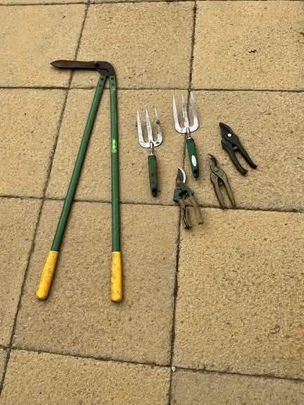 Photo of free Garden tools (CB5 (Fen Ditton)) #1