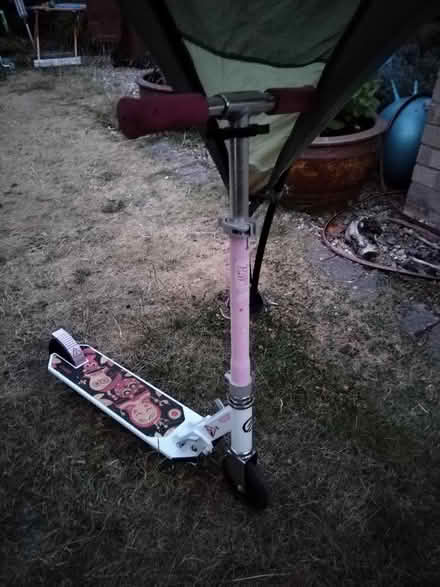 Photo of free Kids 2 wheel skooter (North Abingdon OX14) #1
