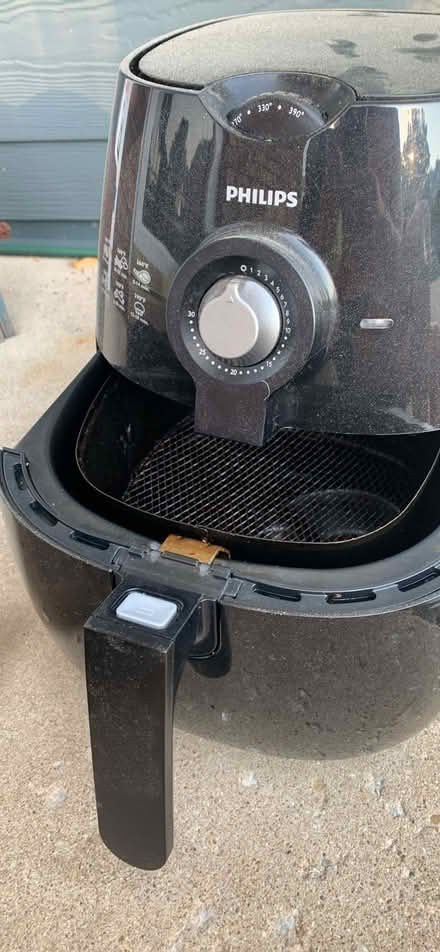 Photo of free Phillips air fryer (Schererville) #4