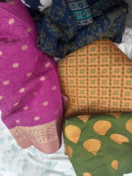 Photo of free Indian sarees (Da2 6gy) #1