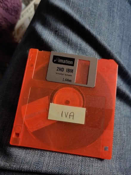 Photo of Floppy disk reader (Seaside BN22) #1