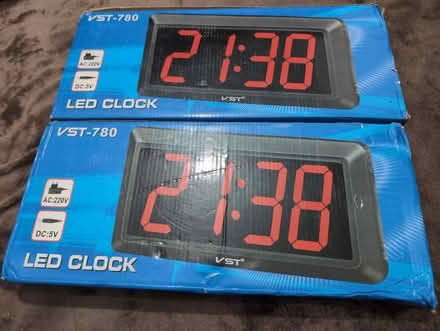 Photo of free 2 LED digital clocks (Allerton BD15) #1