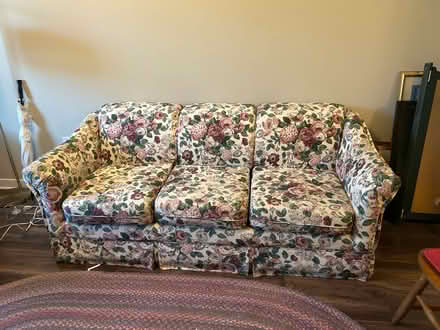 Photo of free Floral Couch (Aspen Hill) #1