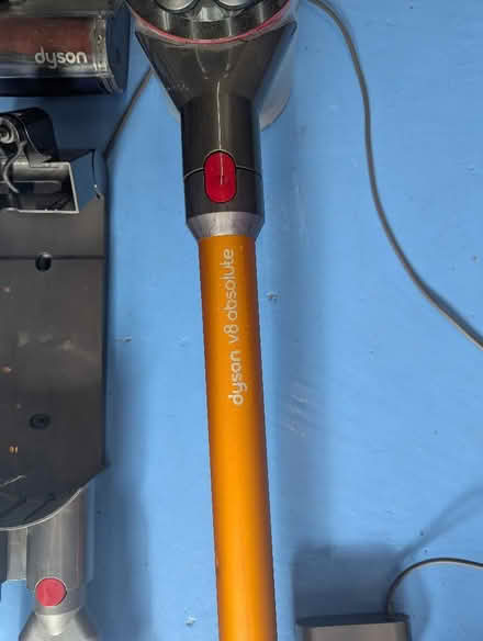Photo of free Dyson V8 absolute (Smalley DE7) #2