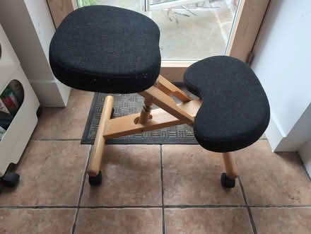 Photo of free Kneeling stool (Hanover BN2) #1