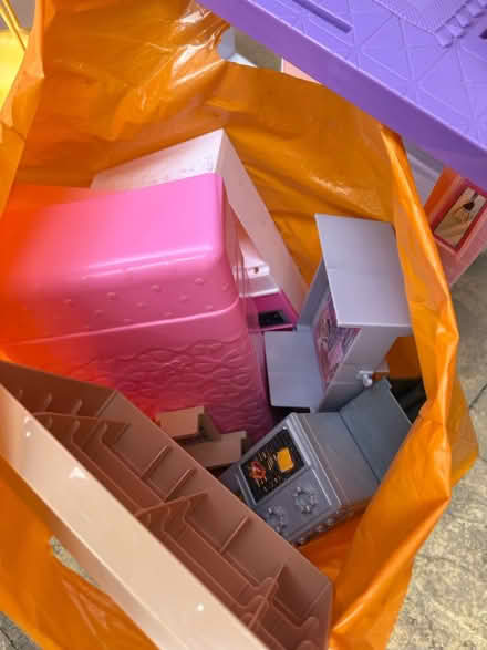 Photo of free Barbie Dream House (Newbury RG14) #3