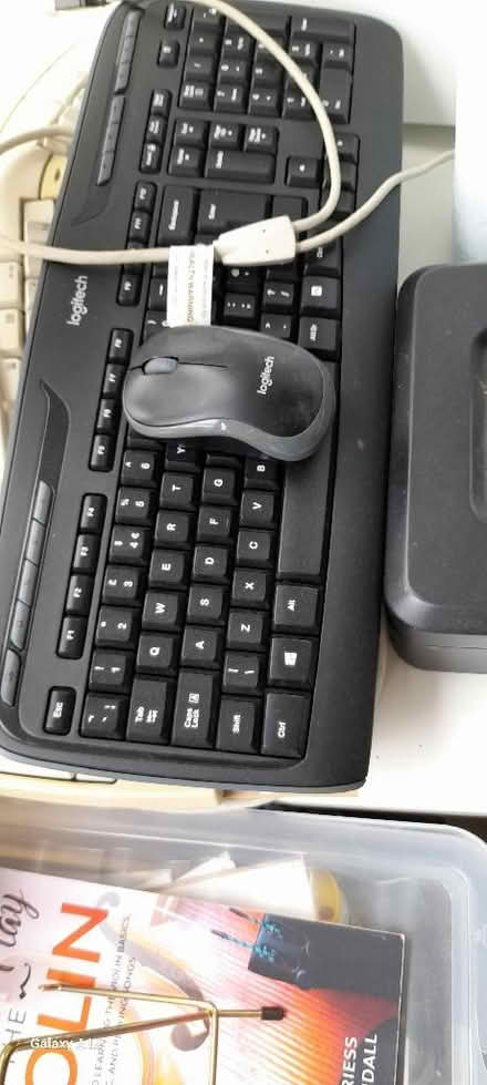 Photo of free Logitec key board and mouse (Welling DA16) #1