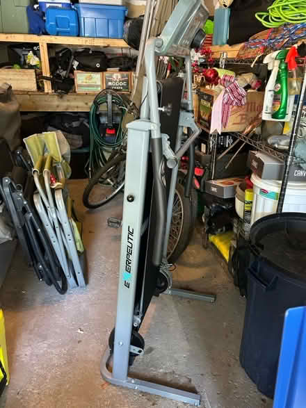 Photo of free EXERPEUTIC Manual Treadmill (Yonge and Henderson - Aurora) #3
