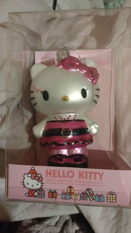 Photo of free Christmas Decorations Hello Kitty (Harlem) #1