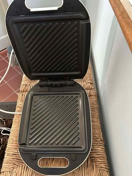 Photo of free Electric grill (Kelynack TR19) #2