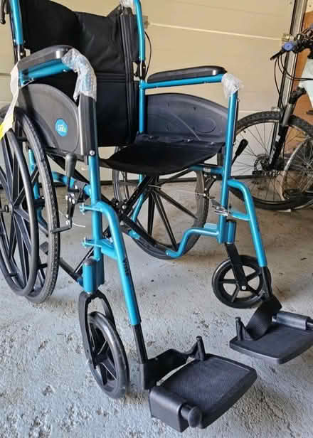 Photo of Wheelchair, folding lightweight. (Horsforth LS18) #1