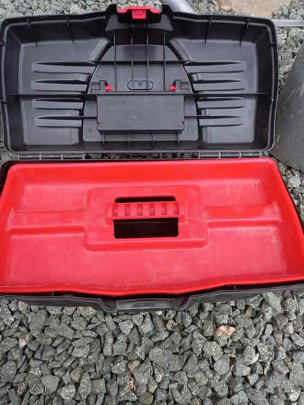 Photo of free Small toolbox (Market Deeping PE6) #2