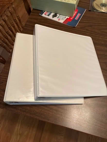 Photo of free White Large Binders (Los Altos) #1