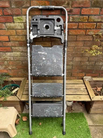 Photo of free Step ladder for painting (SW1V 2SW) #2