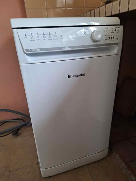 Photo of free Hotpoint slim dishwasher (Maidstone town center) #1