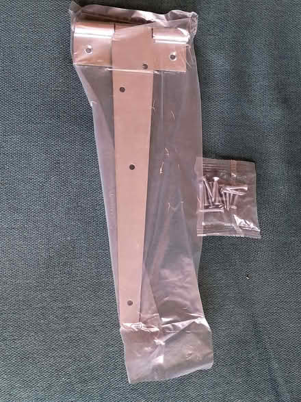 Photo of free T-Hinge for garden gate or shed (Didcot OX11) #2