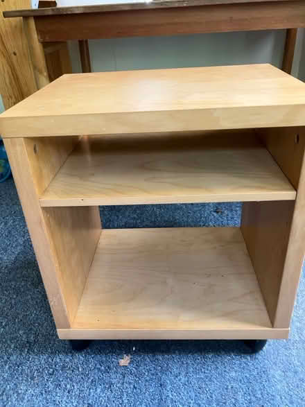 Photo of free Small tv stand (HP27 Lacey Green) #2