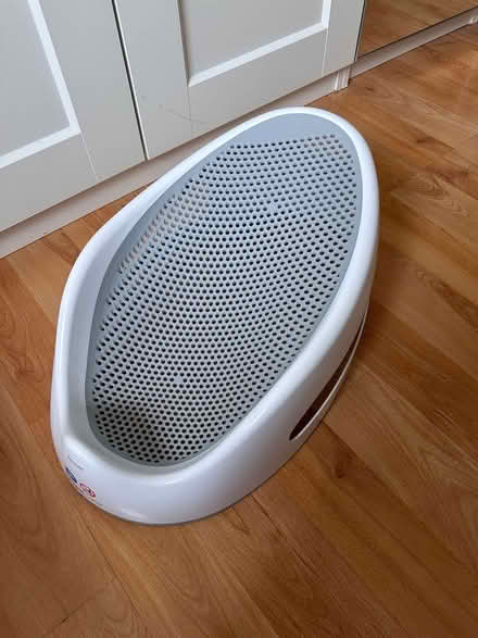 Photo of free Angel Care baby bath (Brixton SW9) #1