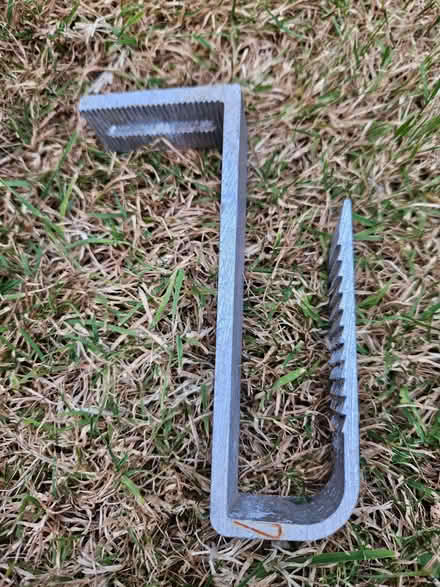 Photo of free 11 Aluminium brackets (Heathgates SY1) #3