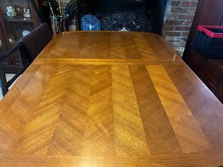 Photo of free Dining room table (Levittown Pa) #3
