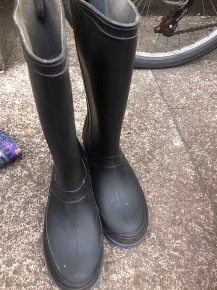 Photo of free Boys Wellies (St Lukes) #1