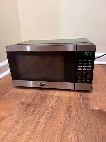 Photo of free Microwave (Montgomery village) #1