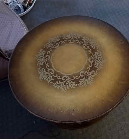 Photo of free living room side table (Woodside, NY) #1