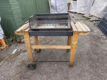 Photo of free BBQ..needs tlc (Wilmslow SK9) #1