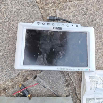 Photo of free Car stereo players (Southall) #3